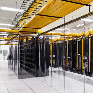 Šķiedru kabeļu paliktnis: tīkla infrastruktūras drošības, atbilstības un izma...